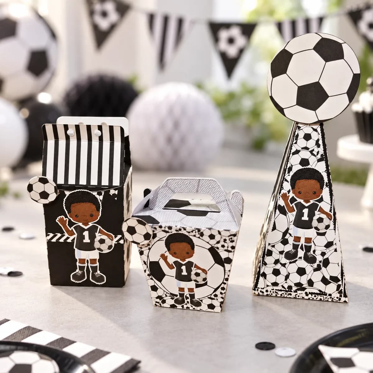 Kit Festa Futebol Preto e Branco 30 Itens - Caixas Personalizadas para festa